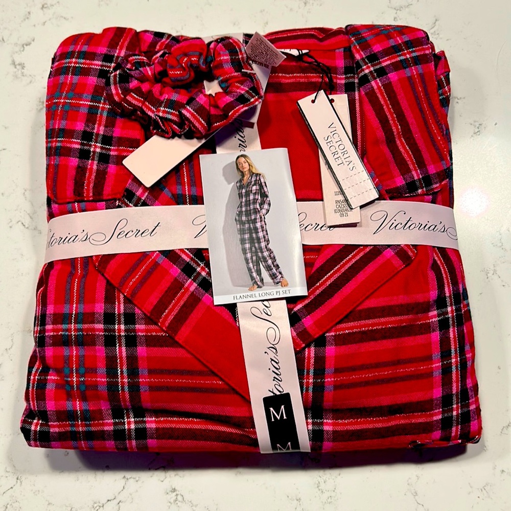Victoria’s Secret Flannel Long PJ Set.